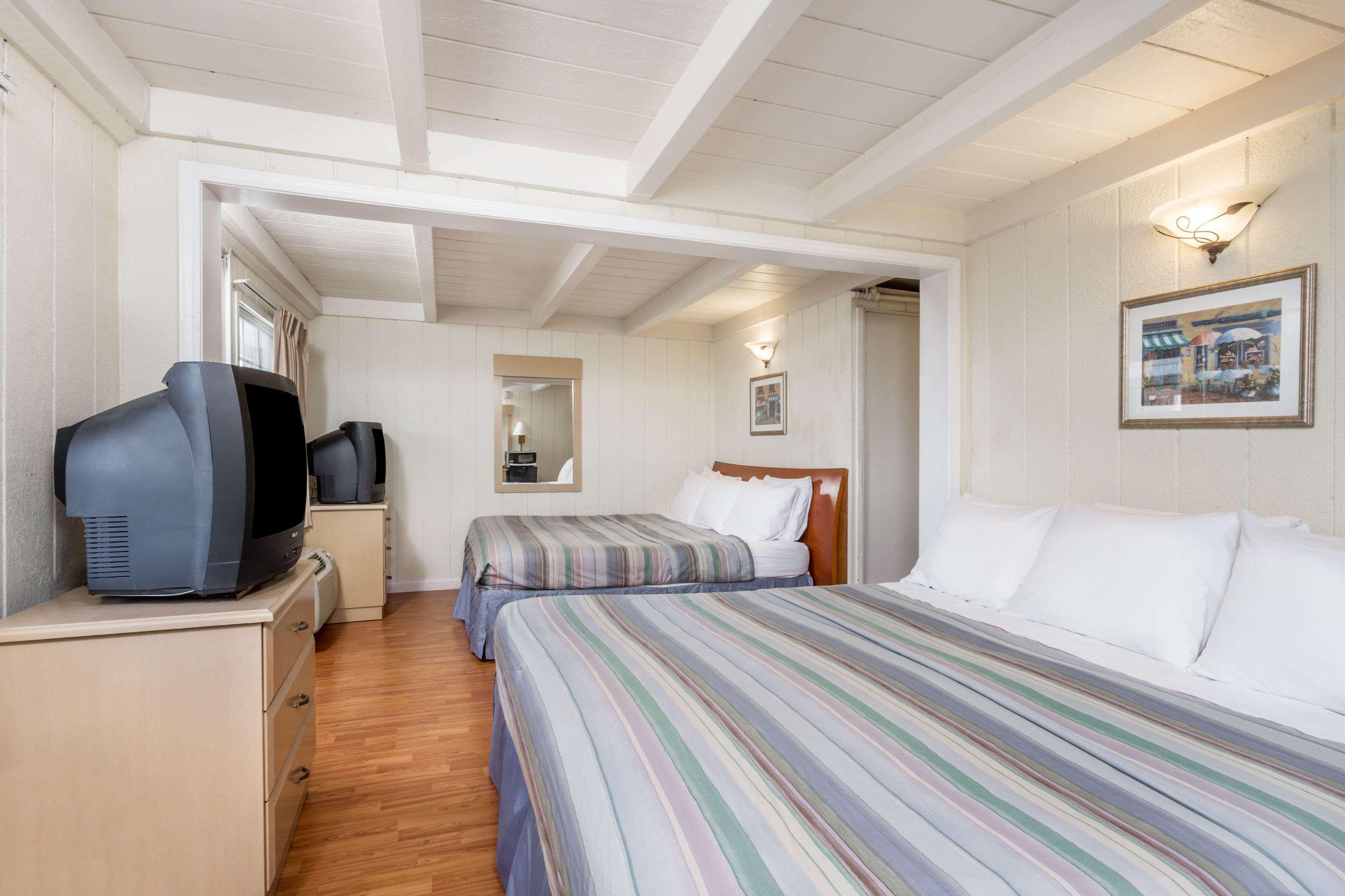 Travelodge By Wyndham Fairfield/Napa Valley Buitenkant foto