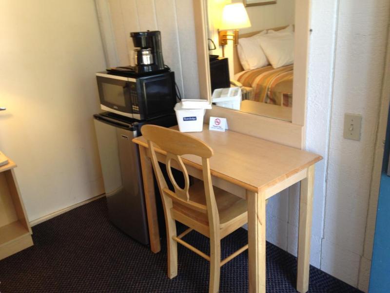 Travelodge By Wyndham Fairfield/Napa Valley Buitenkant foto
