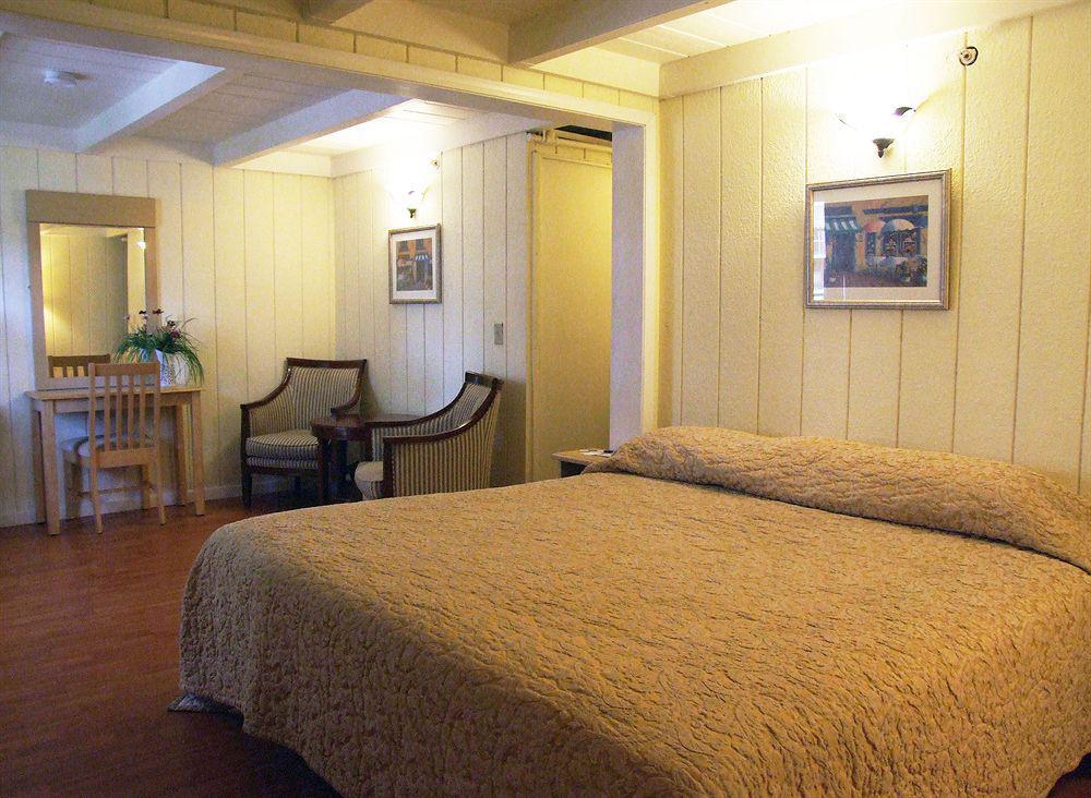 Travelodge By Wyndham Fairfield/Napa Valley Buitenkant foto